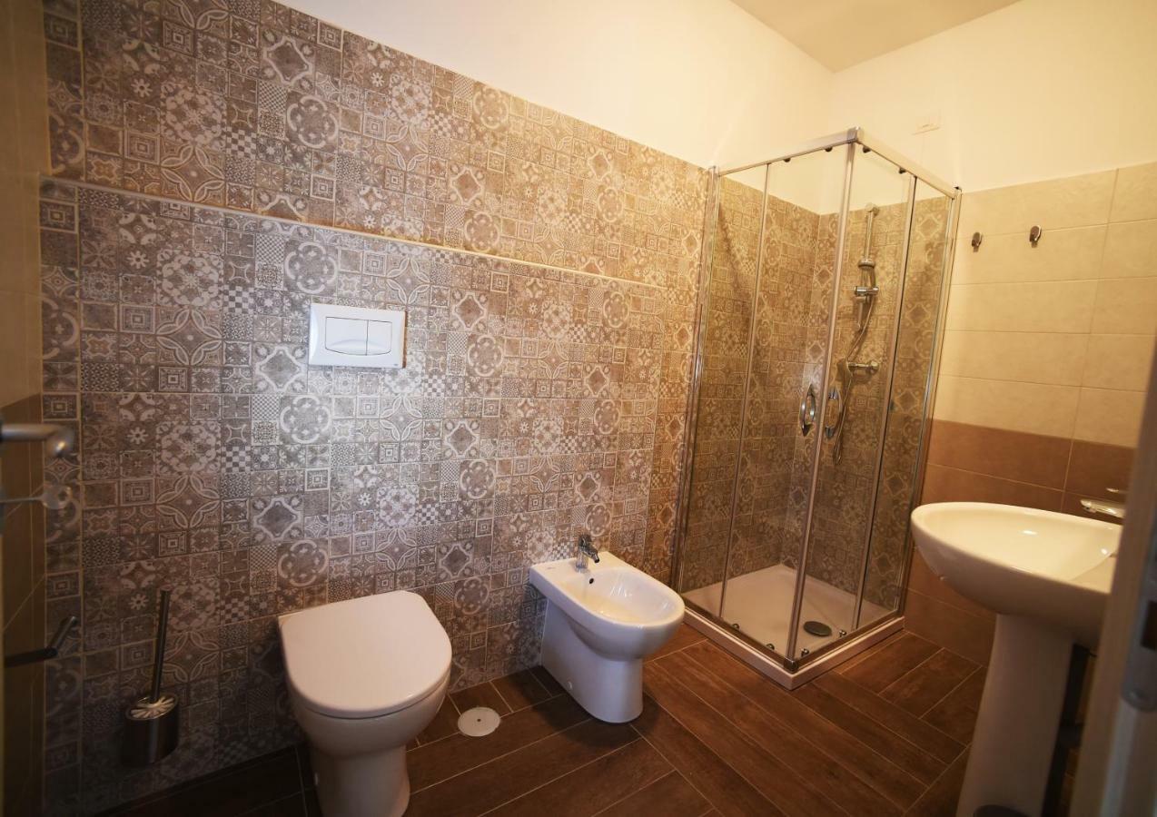 Hotel Vintage Rossano Stazione Zimmer foto